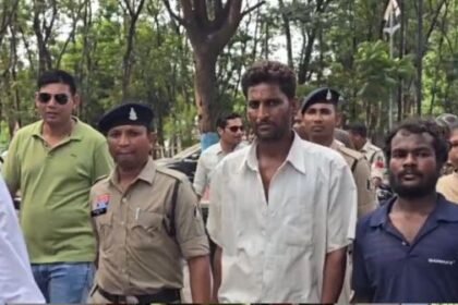 Raigarh: A procession of those who blackened Ambedkar's statue was taken out