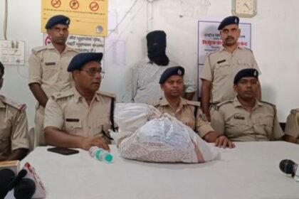 A person selling ganja arrested in Dhanbad, two kg ganja recovered