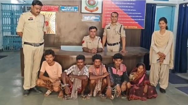 Kotra Road police made a sensational disclosure of the blind murder conspiracy