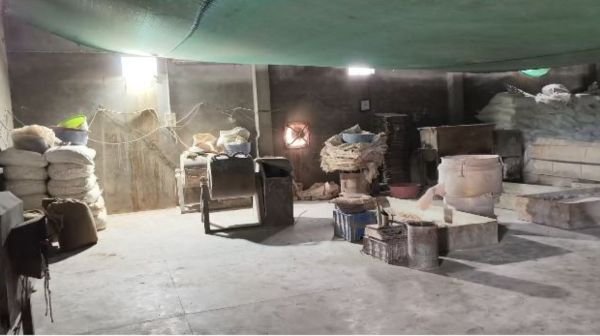 Raid on illegal gutkha factory in Ganiyari, Durg, joint action of GST and Food Department continues