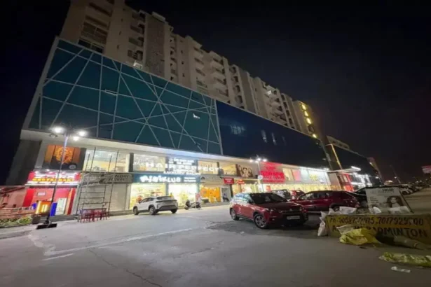 Ghaziabad Raj Nagar Extension Shooting Raises Safety Concerns