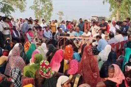 Villagers troubled by NTPC Rakhad Dam stage fierce protest