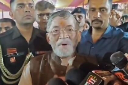 Title: Festival on the banks of Damodar on Ganga Dussehra