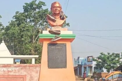 Insult of Atal statue, shameful act of anti-social elements in village Aveli