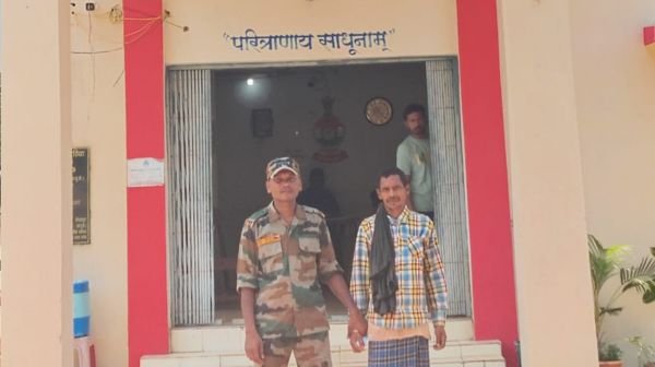 Big success of Chhote Betiya police station, Naxalite Raju arrested