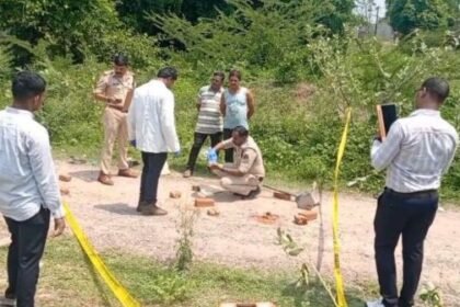 A youth was stabbed to death in Dhamtari over a dispute regarding bursting firecrackers