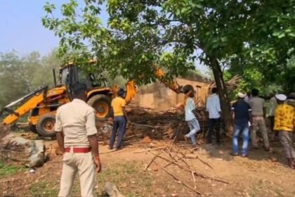 Forest department's big action in Semrava village of Balrampur