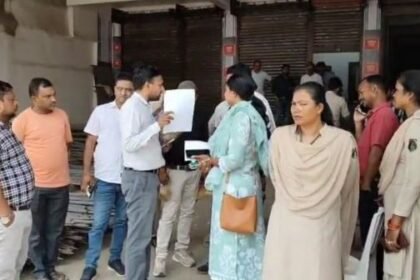 Illegal packing of paddy seeds busted in Rajpur of Balrampur, 255 sacks seized