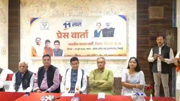 Modi government completes 11 years, politics heats up in Bhilai