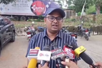 Ruckus during tender process in Dhanbad police station