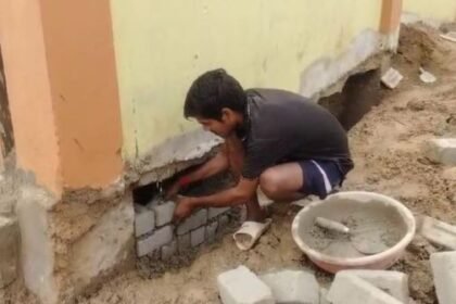 What kind of development is this? First the boundary wall was built, now the foundation is being built!