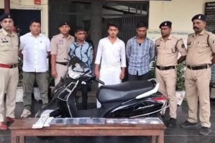 Rajnandgaon: Robbery exposed, mobile and jewelry stolen at knife point