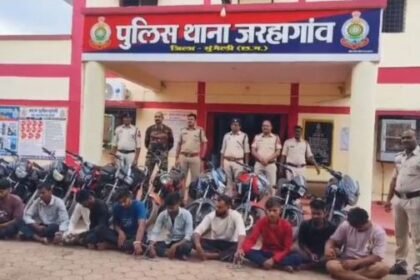 Bike thief gang busted in Mungeli: 13 stolen motorcycles recovered