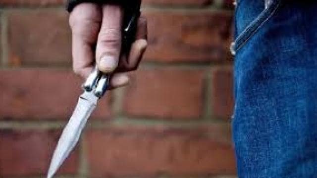 दिल्ली: मामूली सी टक्कर पर गुस्से का खौफनाक अंजाम, युवक की सरेआम चाकू मारकर हत्या