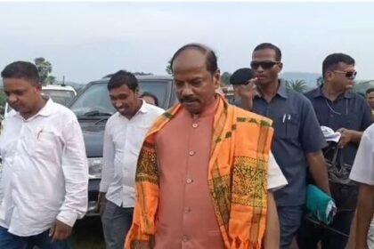Former Chief Minister Raghuvar Das's visit to Pakur: Launched a scathing attack on Hemant government