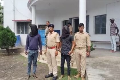 Madhupur: Two warrants absconding in robbery and snatching cases arrested, sent to jail