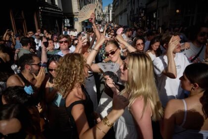 फ्रांस म्यूजिक फेस्ट सुई हमला