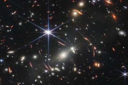 ब्रह्मांड से खास संकेत