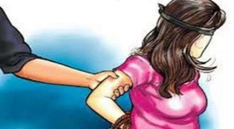 मां बेटे की पिटाई ग्वालियर