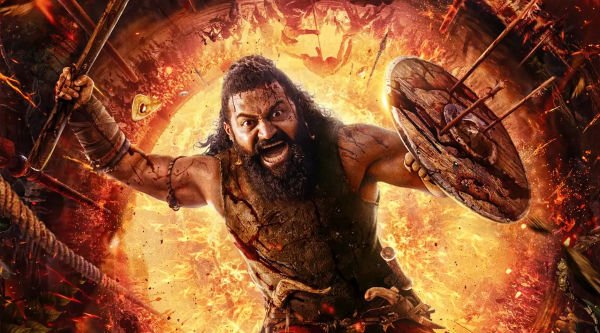 'कांतारा चैप्टर 1' का दमदार पोस्टर रिलीज, ऋषभ शेट्टी योद्धा अवतार में दिखे