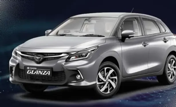 अब हर वेरिएंट में 6 एयरबैग्स! Toyota Glanza का नया Prestige पैकेज लॉन्च, जानें कीमत और फीचर्स