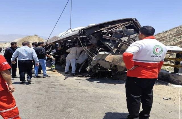 ईरान में भीषण बस हादसा: छुट्टियां मनाने जा रहे 21 लोगों की मौत, 34 घायल