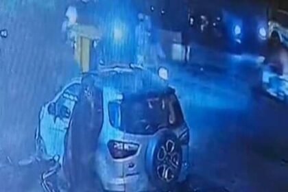 गुजरात के व्यापारी का 4.80करोड़ का सोना लेकर ड्राइवर फरार:होटल के बाहर से गायब हुआ ड्राइवर, व्यापारियों को माल दिखाने आए थे इंदौर