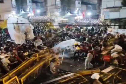 उज्जैन में मोहर्रम जुलूस के दौरान बवाल: तय रूट तोड़ा, बैरिकेड गिराई, पुलिस ने की सख्त कार्रवाई