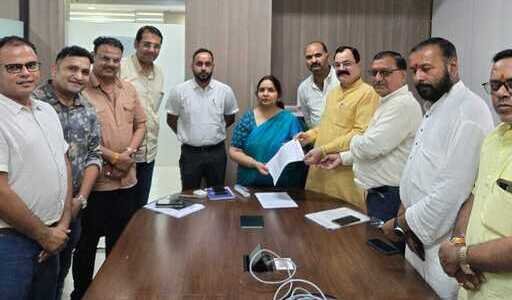 मुख्यमंत्री मोहन यादव को वेयरहाउस ऑनर्स एसोसिएशन ने सौंपा ज्ञापन