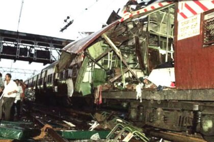 मुंबई ट्रेन ब्लास्ट केस: सुप्रीम कोर्ट ने बॉम्बे हाईकोर्ट के फैसले पर लगाई रोक, सभी 12 आरोपियों की रिहाई पर ब्रेक