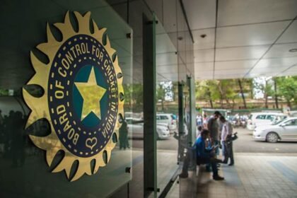 BCCI ऑफिस से लाखों की IPL जर्सी गायब, आखिर कैसे टूटी सुरक्षा की दीवार?