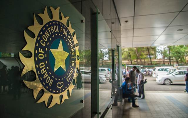 BCCI ऑफिस से लाखों की IPL जर्सी गायब, आखिर कैसे टूटी सुरक्षा की दीवार?