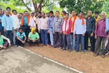 Villagers of Revati Navagaon demand removal of teacher Dinesh Sinha
