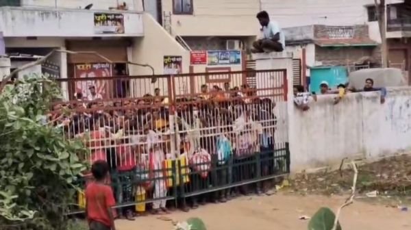 Ration distribution time limit increased in Gariaband, people got big relief