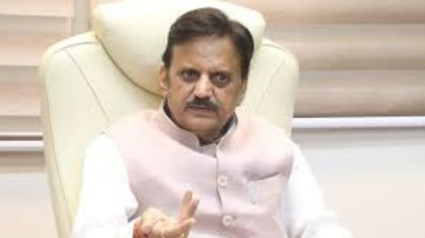 Talent will not be hindered by linguistic barriers, special encouragement to Hindi students in medical education: Deputy Chief Minister Shri Shukla