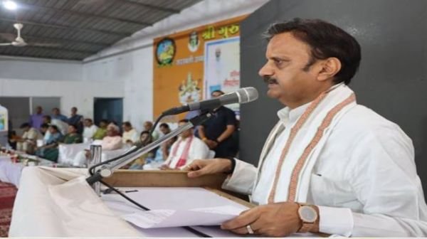 Education paves the way for new thinking, new technology and self-reliance: Deputy Chief Minister Shri Shukla