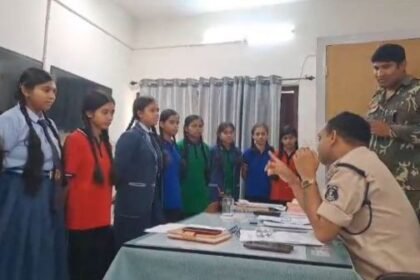 Educational tour of police station: Children were given information about the working of police department