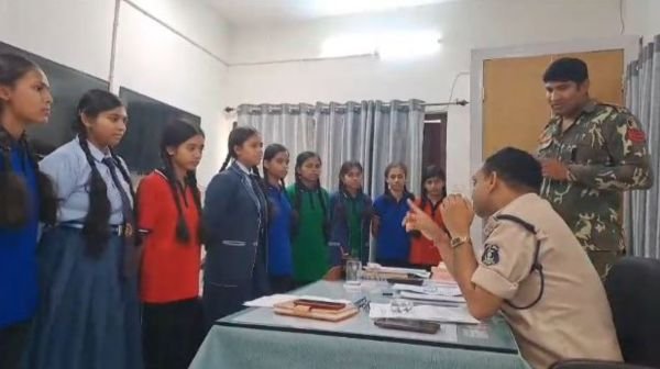 Educational tour of police station: Children were given information about the working of police department