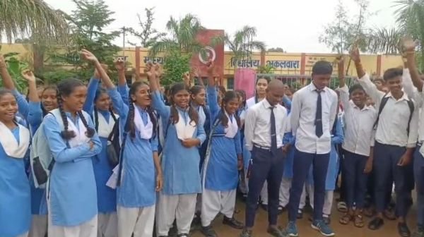 Rajim Breaking Update: Impact of students' protest at Aklawara High School