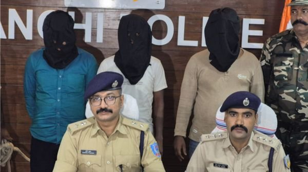 Big action by Ranchi Police: Gang of cyber thugs arrested in Namkum