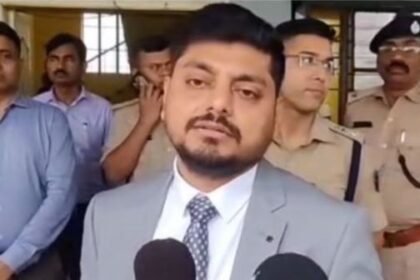 Dhanbad DC and SSP visited Nirsa area regarding Moharram