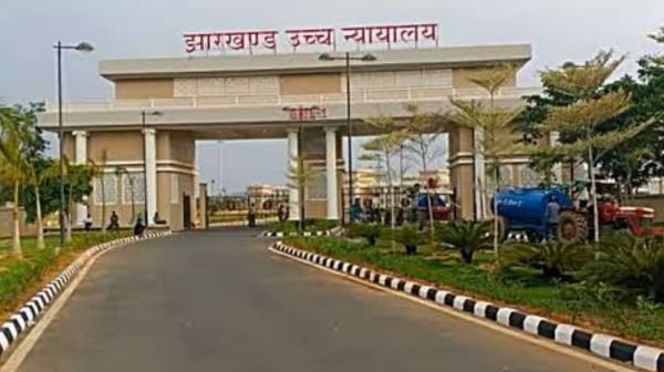 High Court's strictness: Land mutation will not happen in four weeks