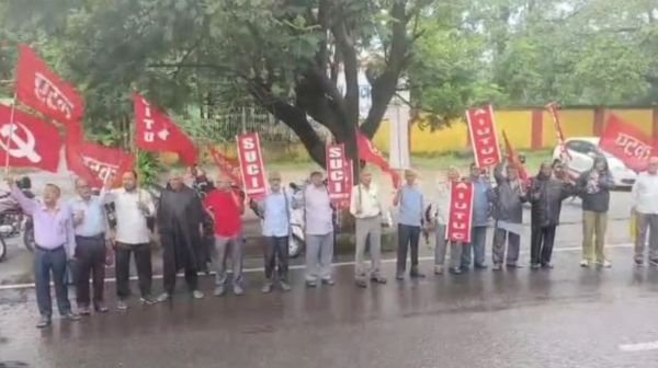 The impact of the nationwide strike against the new labor laws is clearly visible in Bokaro