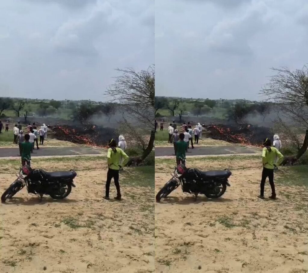 राजस्थान के रतनगढ़ में फाइटर प्लेन क्रैश, राजलदेसर के पास खेतों में लगी आग