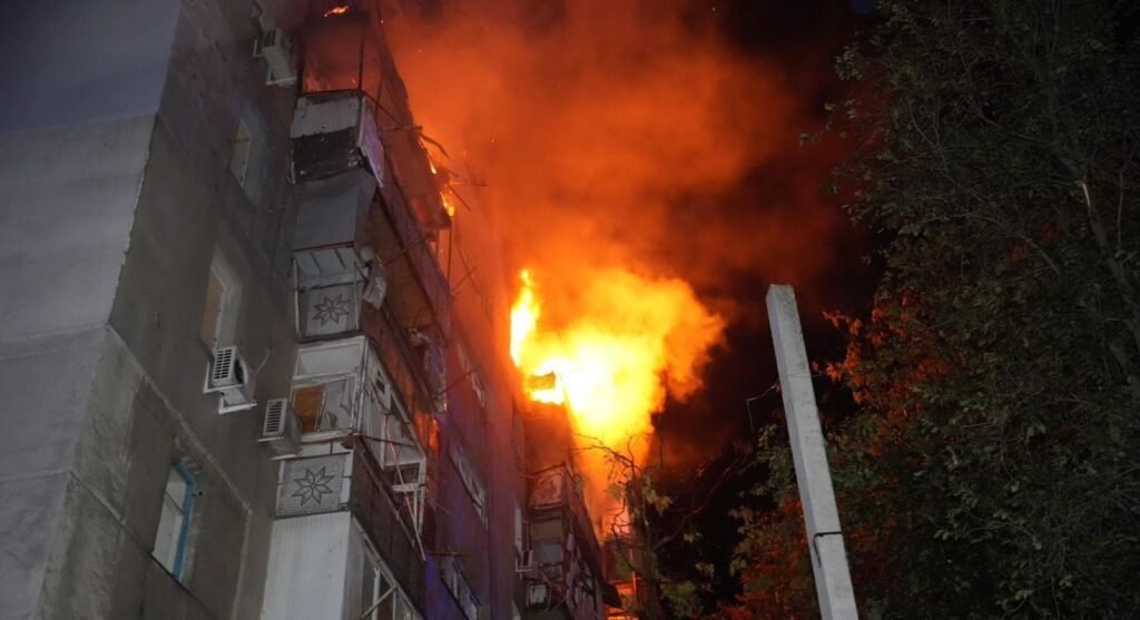 300 से ज्यादा ड्रोन, 30 क्रूज मिसाइलें: रूस का यूक्रेन पर अब तक का सबसे भीषण हमला, ओडेसा में मची तबाही