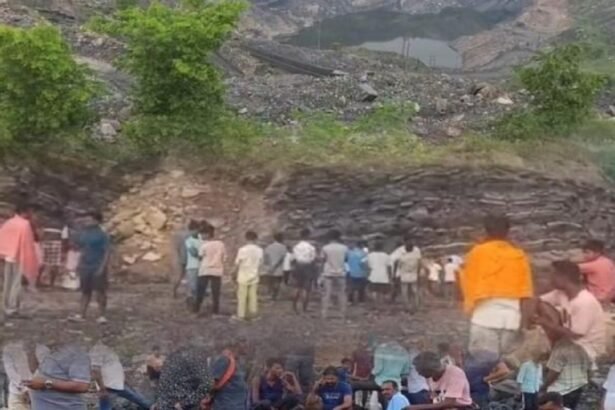 रामगढ़ में बंद कोयला खदान ढहने से 4 की मौत, अवैध खनन पर बवाल