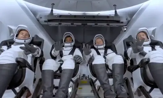 क्या होता है स्प्लैशडाउन? जानिए कैसे आज शुभांशु शुक्ला का स्पेसक्राफ्ट करेगा सुरक्षित लैंडिंग