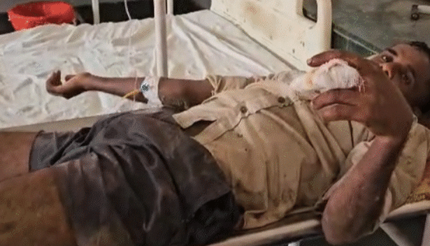 10 साल का अजय बना हीरो: आगरा में मगरमच्छ से भिड़कर पिता की जान बचाई