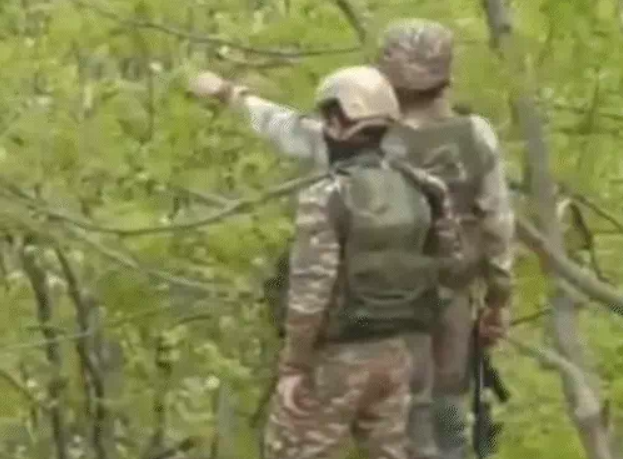 जम्मू-कश्मीर में सेना का ऑपरेशन शिवशक्ति: पुंछ में 2 आतंकी ढेर, हथियार और गोला-बारूद बरामद