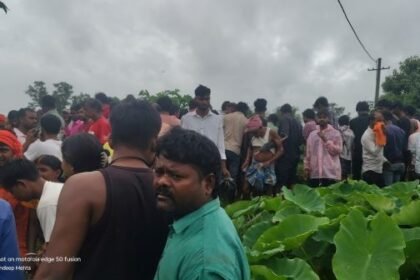 Hazaribagh: Dinesh Prajapati's body found in a well, tension after the murder